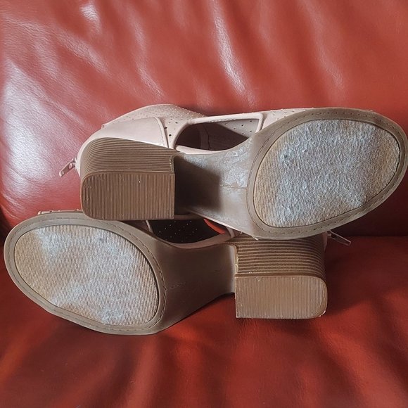 Women Rampage shoes, size 11 - Picture 6 of 6